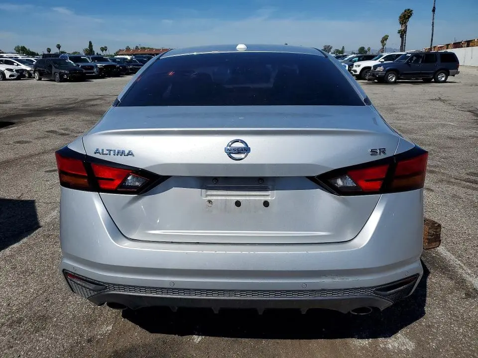 2020 NISSAN ALTIMA SR  