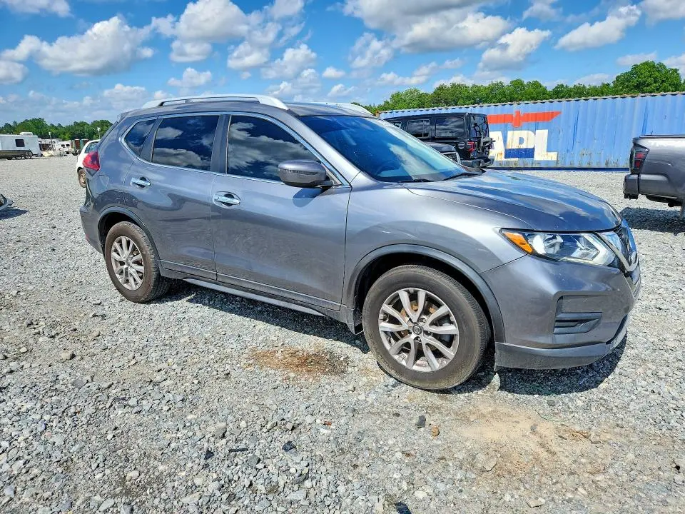 2020 NISSAN ROGUE SV  