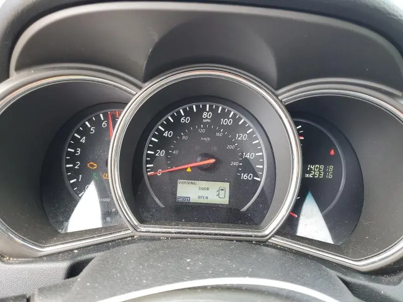 2014 NISSAN MURANO S  