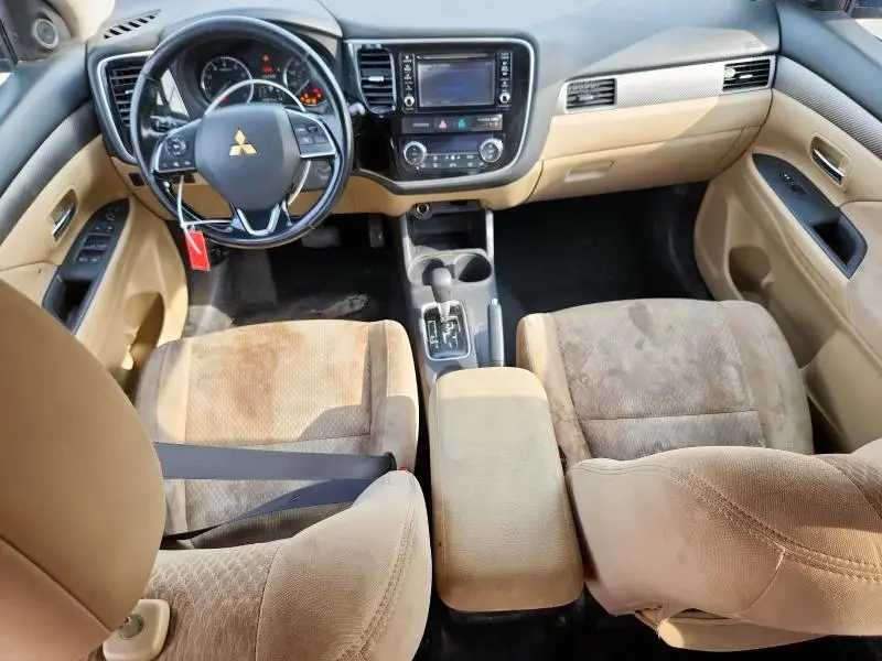 2016 MITSUBISHI OUTLANDER SE
