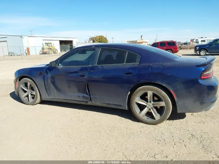 2017 DODGE CHARGER SE RWD