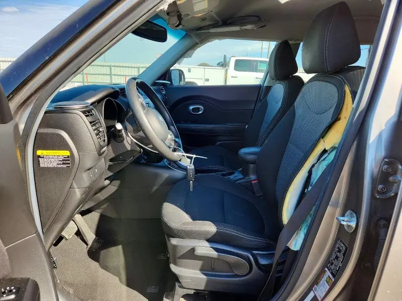 2017 KIA SOUL +  