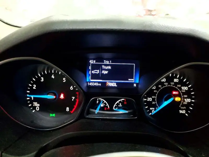 2016 FORD FOCUS SE  