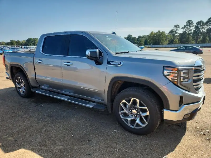 2025 GMC SIERRA K1500 SLT  