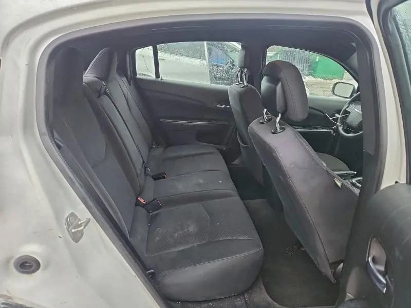 2014 CHRYSLER 200 LX  