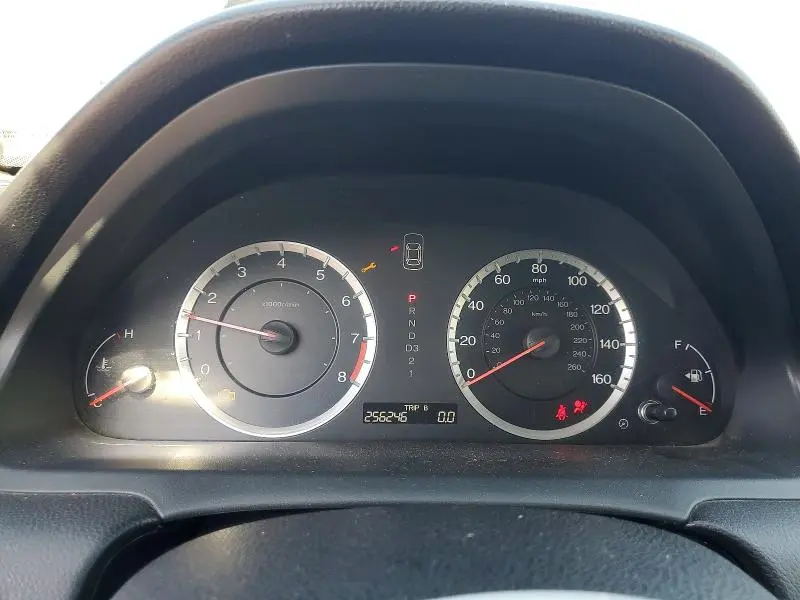 2012 HONDA ACCORD LX  