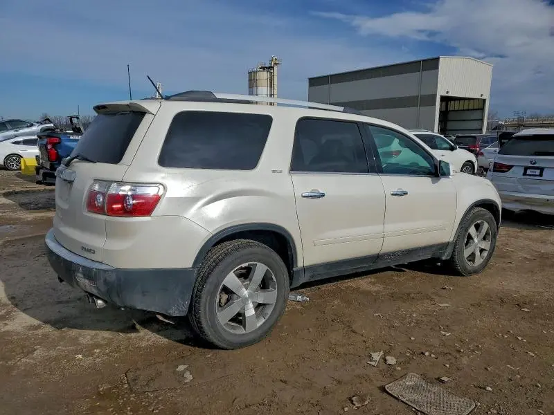 2011 GMC ACADIA SLT-1  
