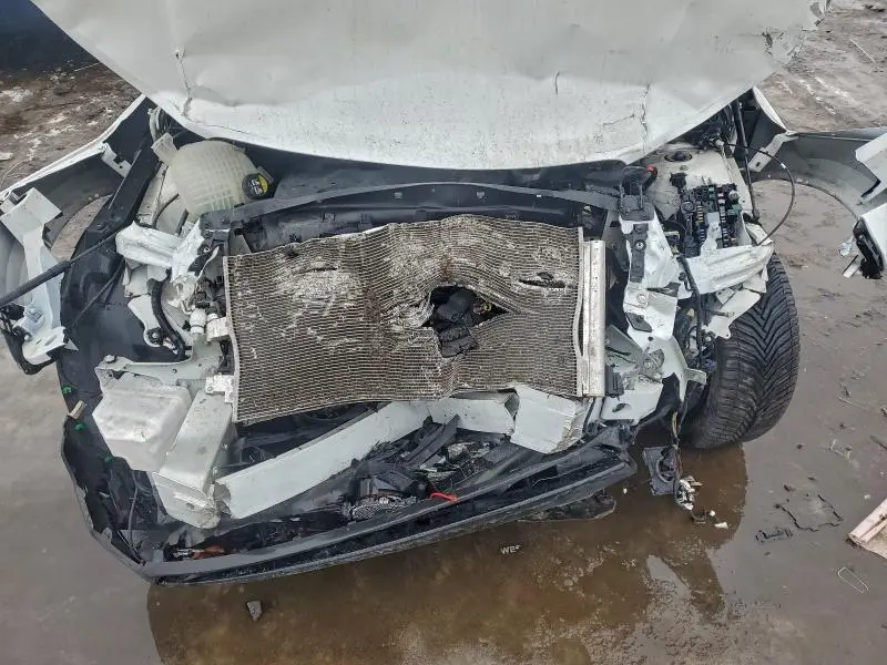 2019 VOLVO XC40 T5 R-DESIGN  