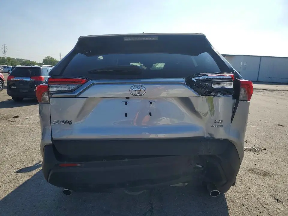 2025 TOYOTA RAV4 LE  