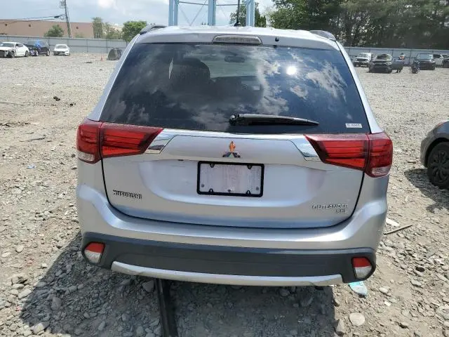 2016 MITSUBISHI OUTLANDER SE  