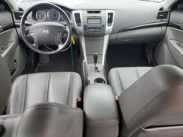 2010 HYUNDAI SONATA SE  