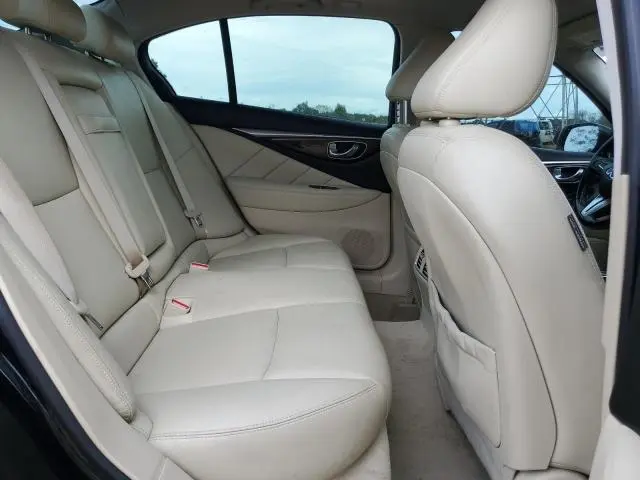 2019 INFINITI Q50 LUXE  