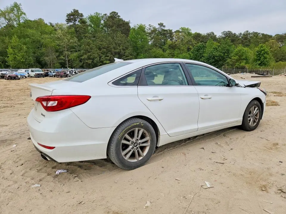 2016 HYUNDAI SONATA SE  