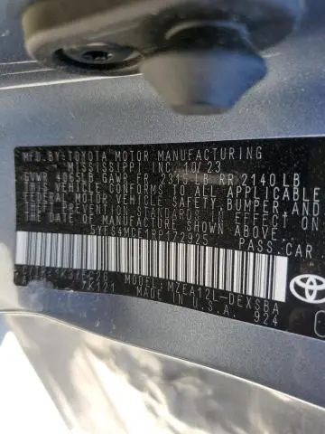 2024 TOYOTA COROLLA SE  