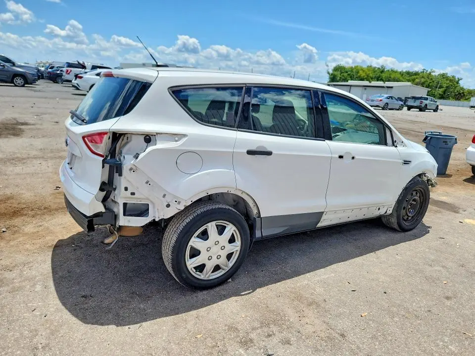 2014 FORD ESCAPE S  