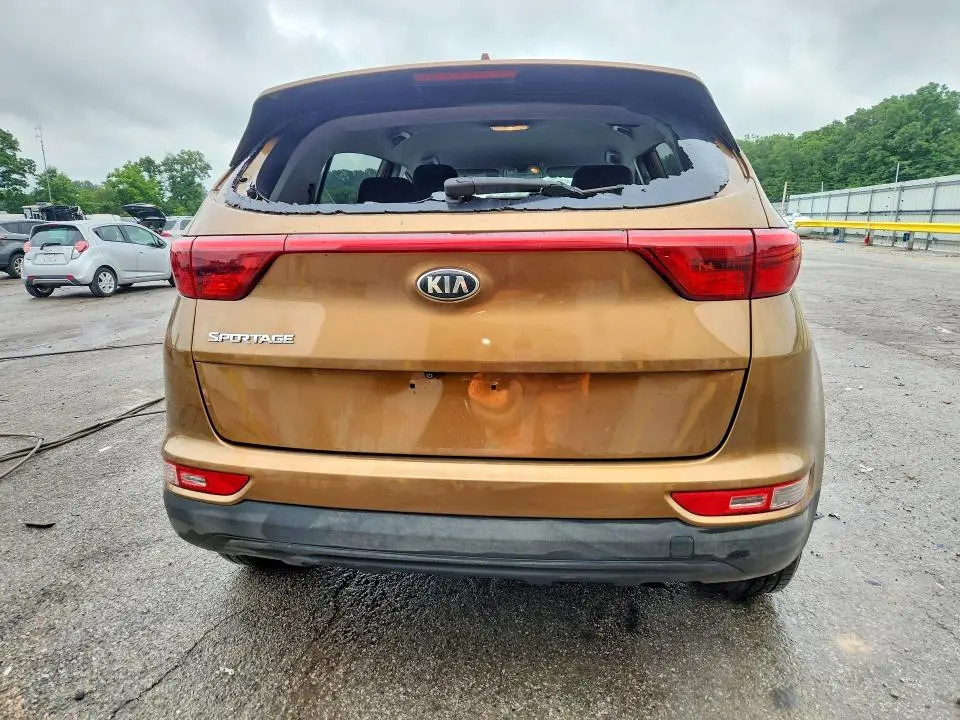 2017 KIA SPORTAGE LX  