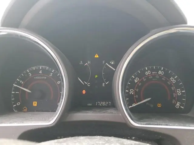 2010 TOYOTA HIGHLANDER SE  
