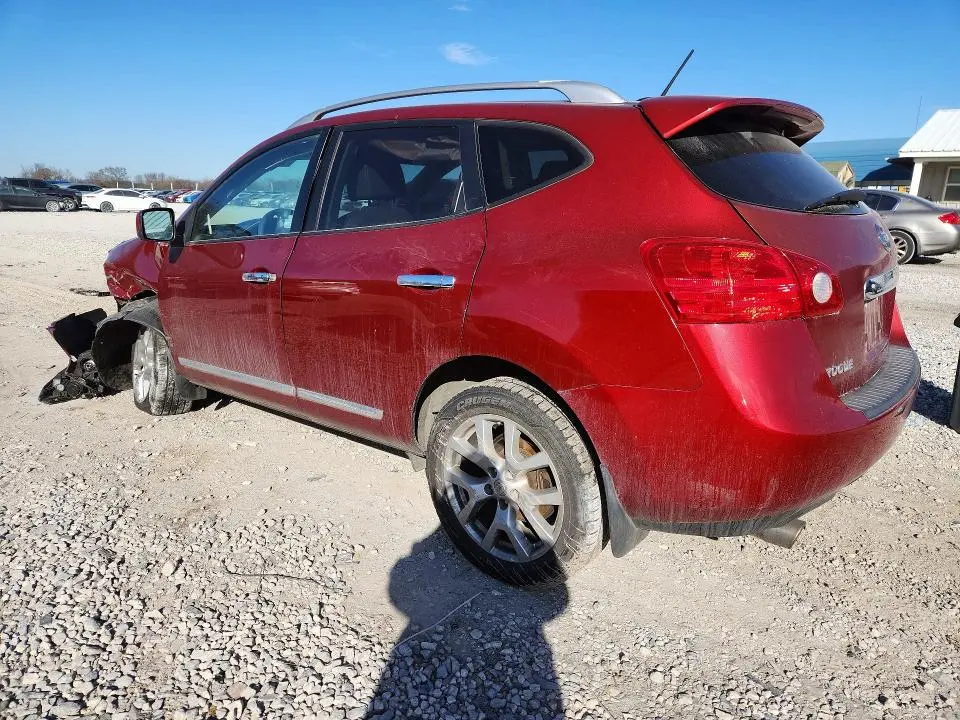 2011 NISS ROGUE S  