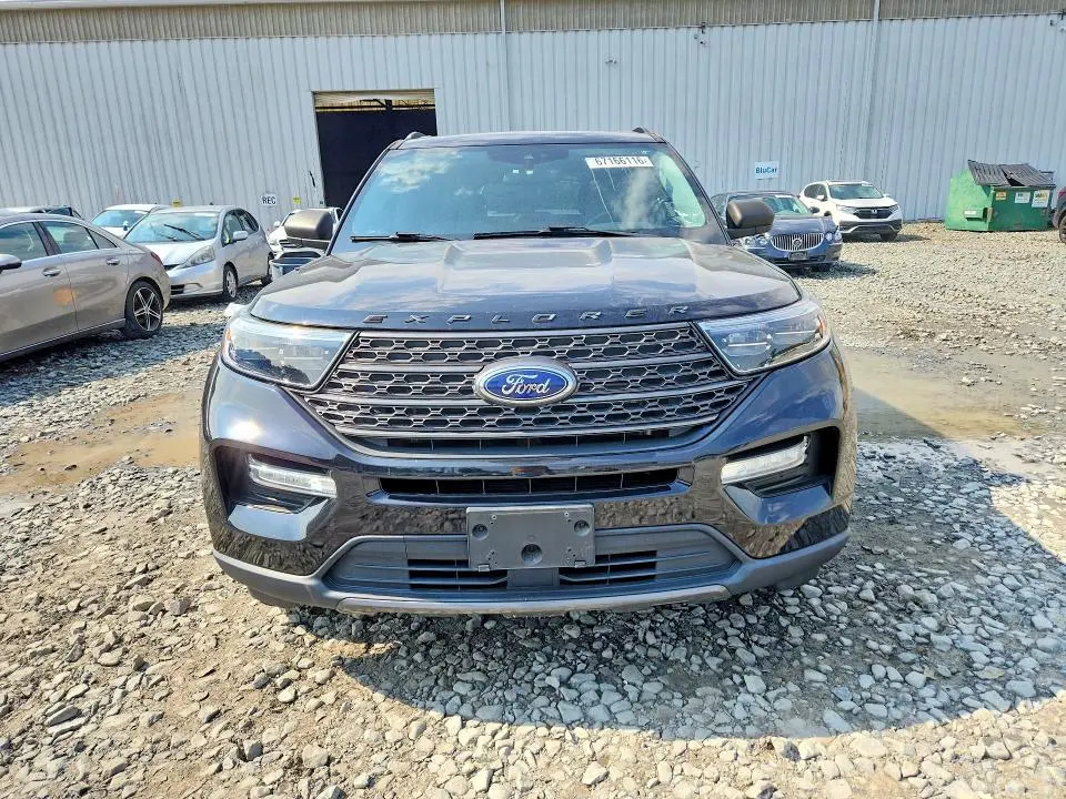 2021 FORD EXPLORER XLT  