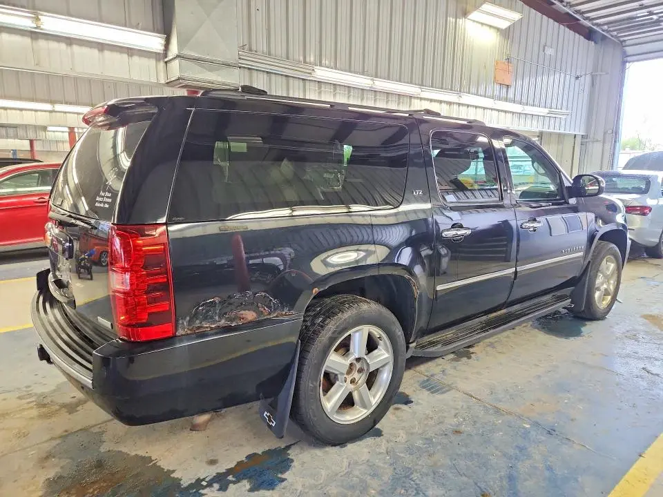2012 CHEVROLET SUBURBAN K1500 LTZ  