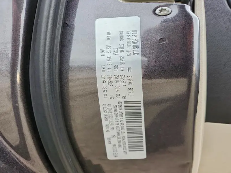 2020 CHRYSLER VOYAGER LX  