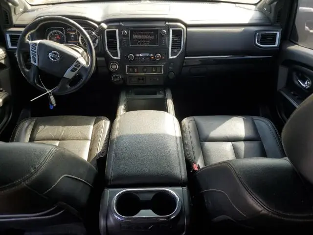 2019 NISSAN TITAN SV  