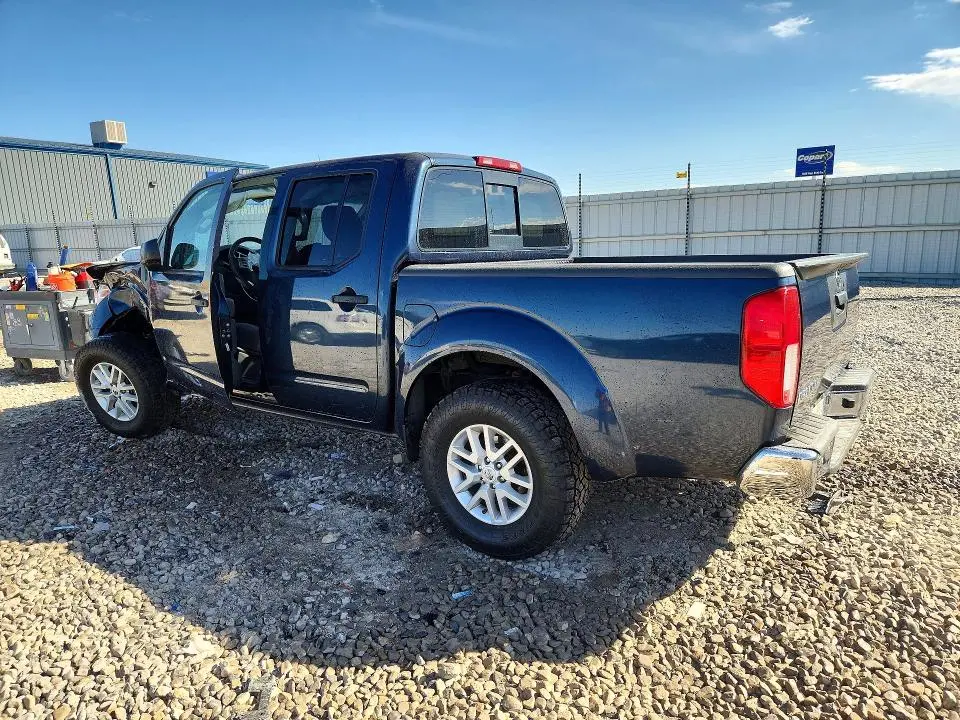 2016 NISSAN FRONTIER SV  