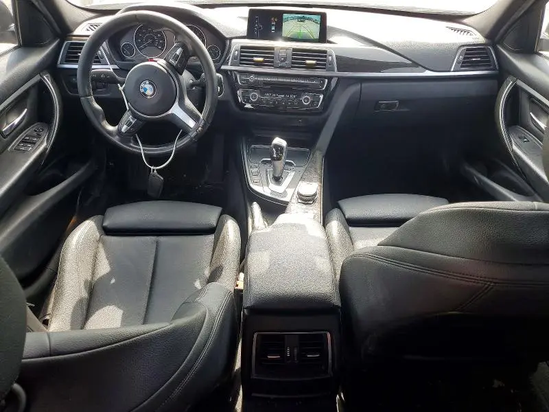 2017 BMW 320 I  