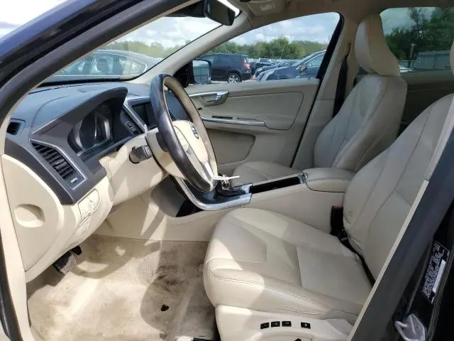 2016 VOLVO XC60 T5 PLATINUM  