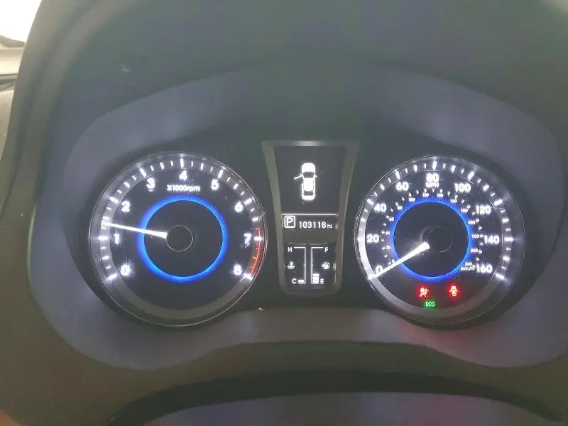 2013 HYUNDAI AZERA BASE  