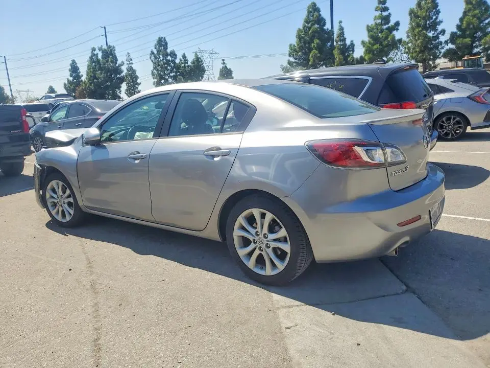 2010 MAZDA 3 S  
