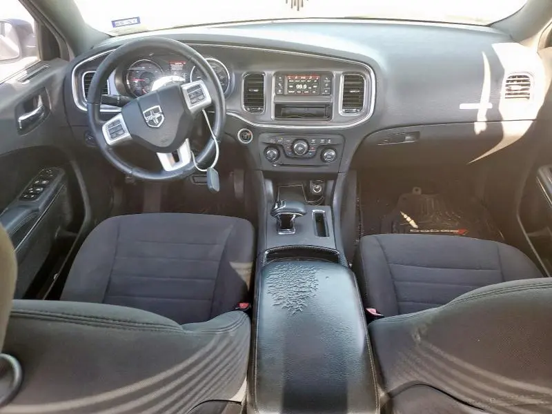 2013 DODGE CHARGER SE  