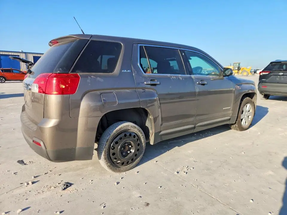 2011 GMC TERRAIN SLE  