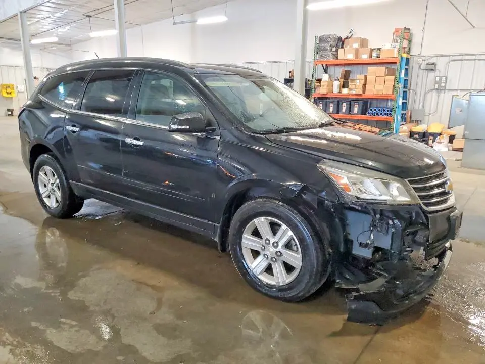 2014 CHEVROLET TRAVERSE LT  