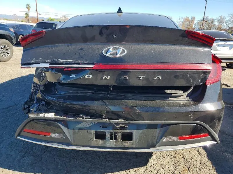 2021 HYUNDAI SONATA SE  