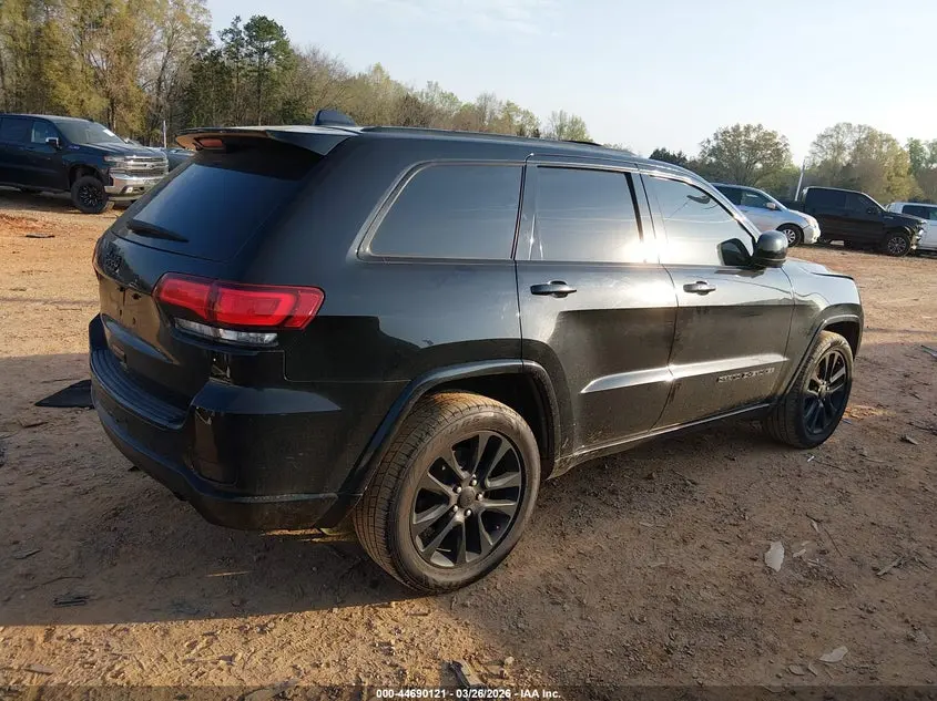 2017 JEEP GRAND CHEROKEE ALTITUDE 4X2