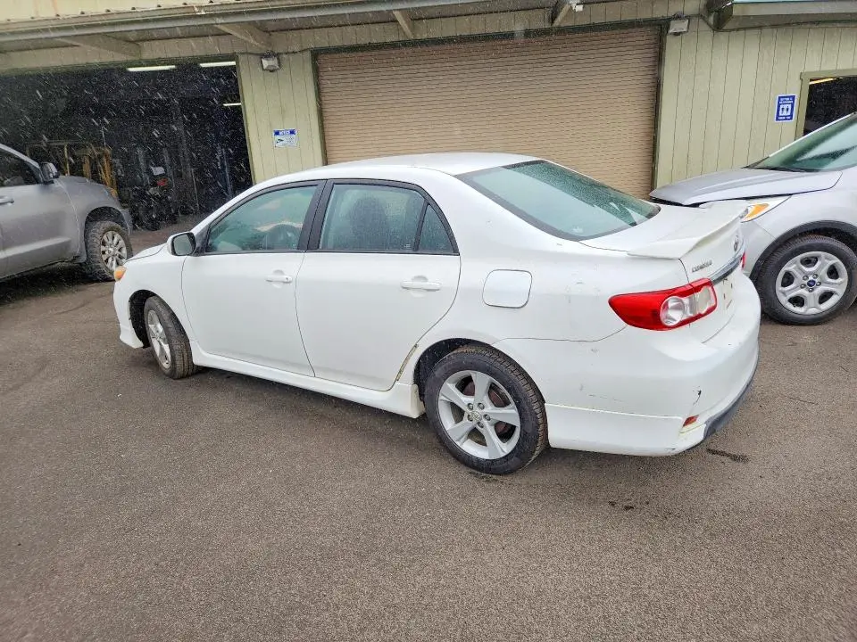 2011 TOYOTA COROLLA S  