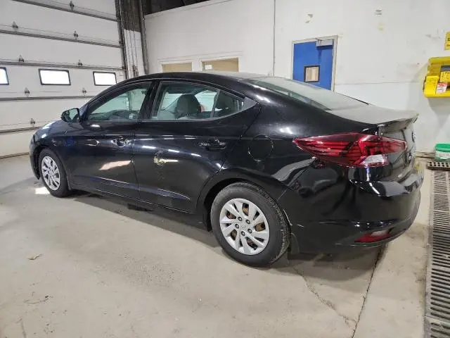 2019 HYUNDAI ELANTRA SE  
