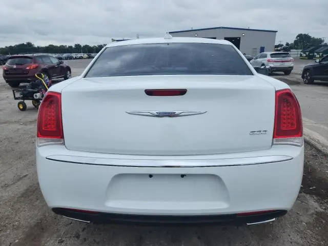 2017 CHRYSLER 300 LIMITED  