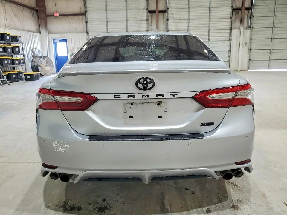2018 TOYOTA CAMRY XSE  