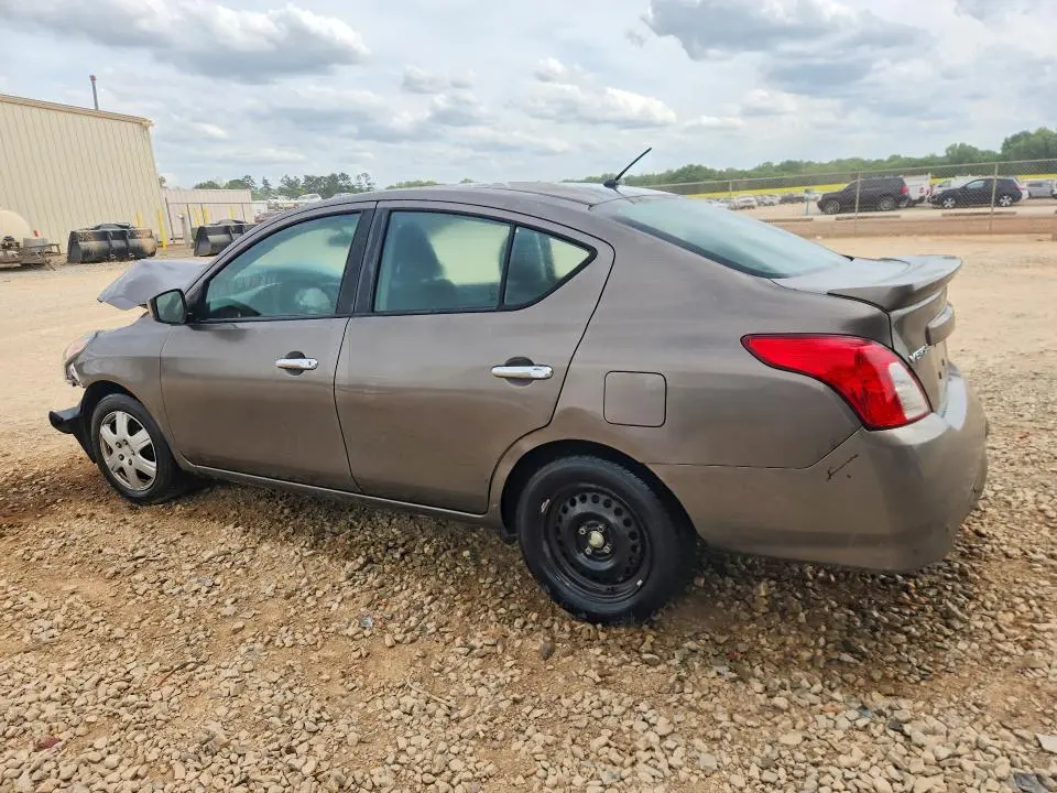2017 NISSAN VERSA 1.6 SV  