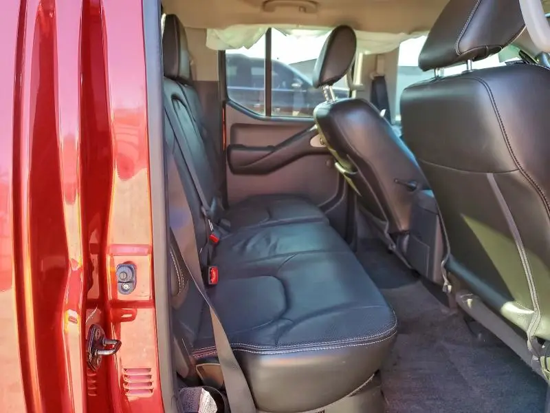 2015 NISSAN FRONTIER S  