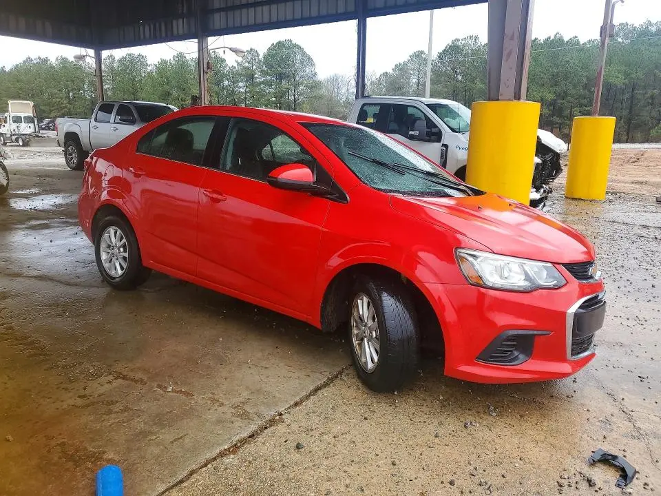 2017 CHEVROLET SONIC LT  