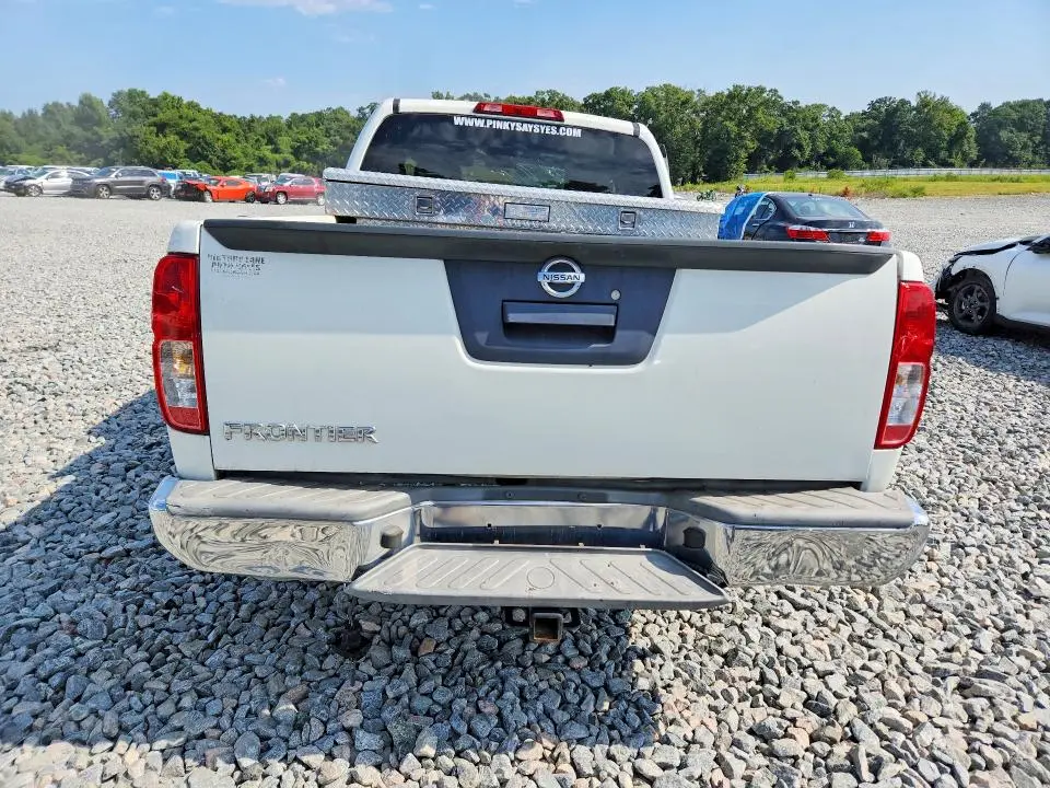 2016 NISSAN FRONTIER S  
