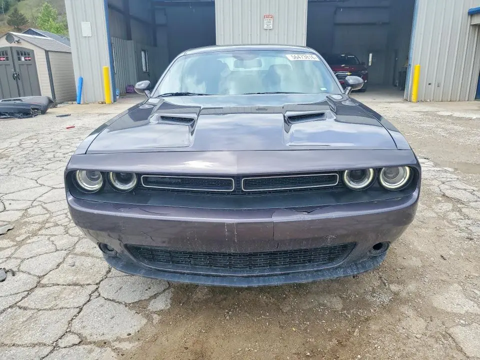 2022 DODGE CHALLENGER SXT  