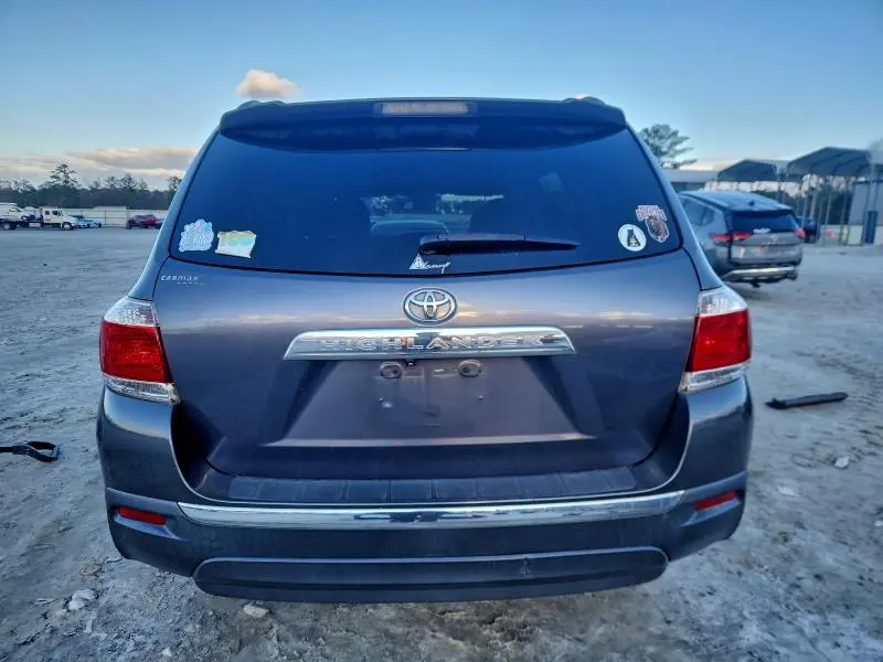 2013 TOYOTA HIGHLANDER BASE  
