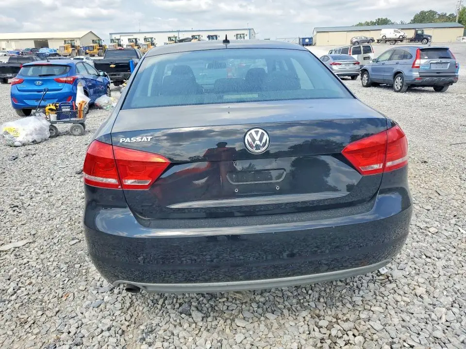 2012 VOLKSWAGEN PASSAT S  