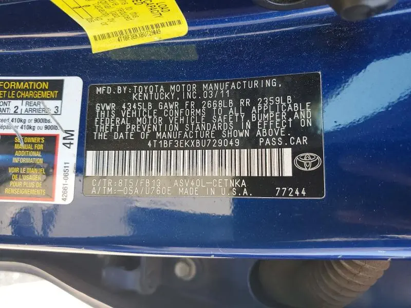 2011 TOYOTA CAMRY LE  