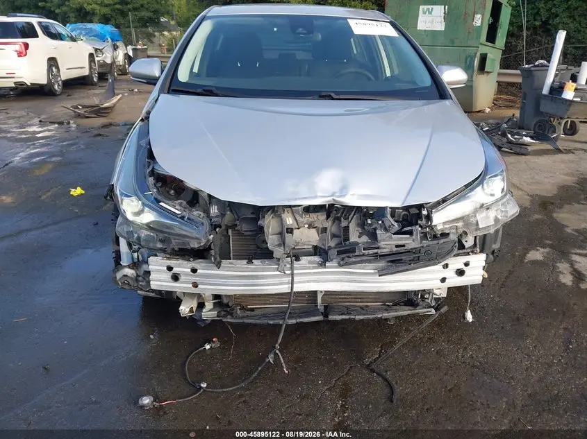 2019 TOYOTA PRIUS LE