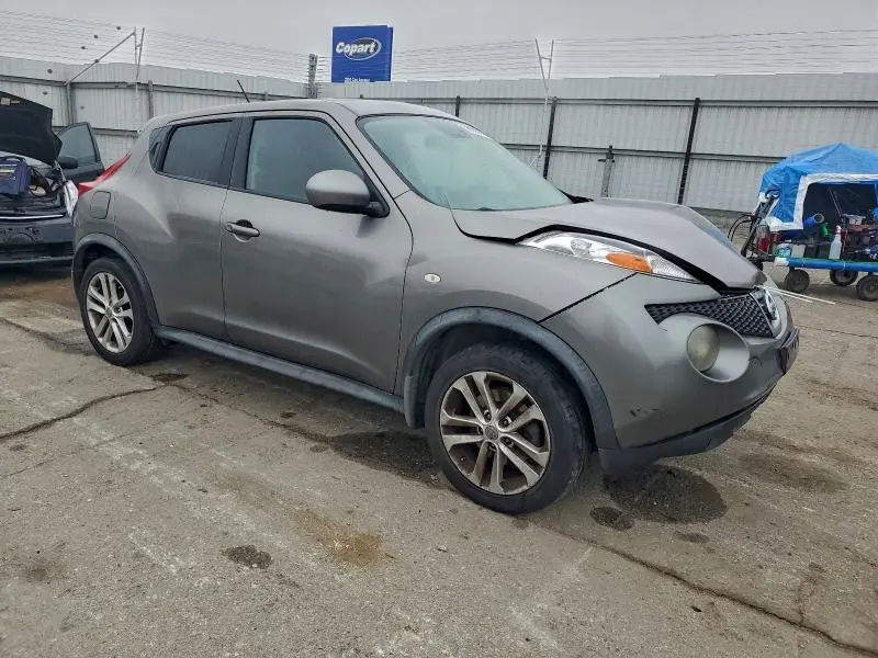 2011 NISSAN JUKE S  